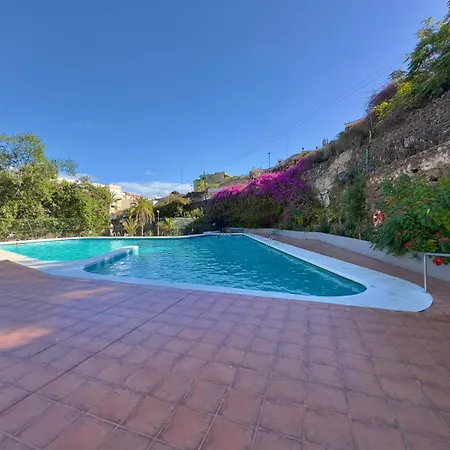 Skyline Bel Air * بويرتو ذي لا كروز