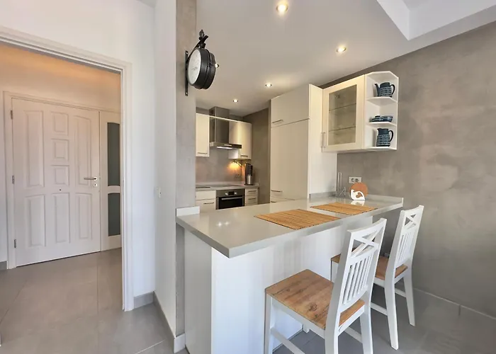 Apartamento Skyline Bel Air *