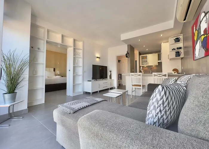 Apartamento Skyline Bel Air *